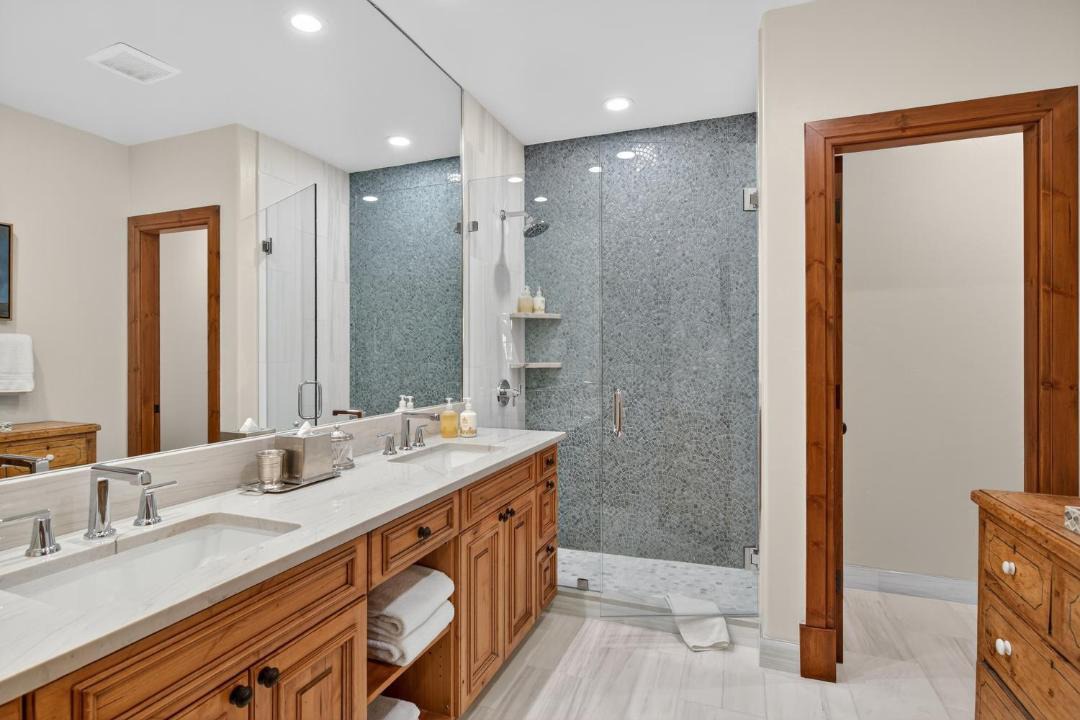 Photo of Bathroom in Edwards