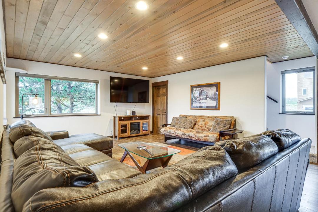 Photo of Livingroom in Fraser