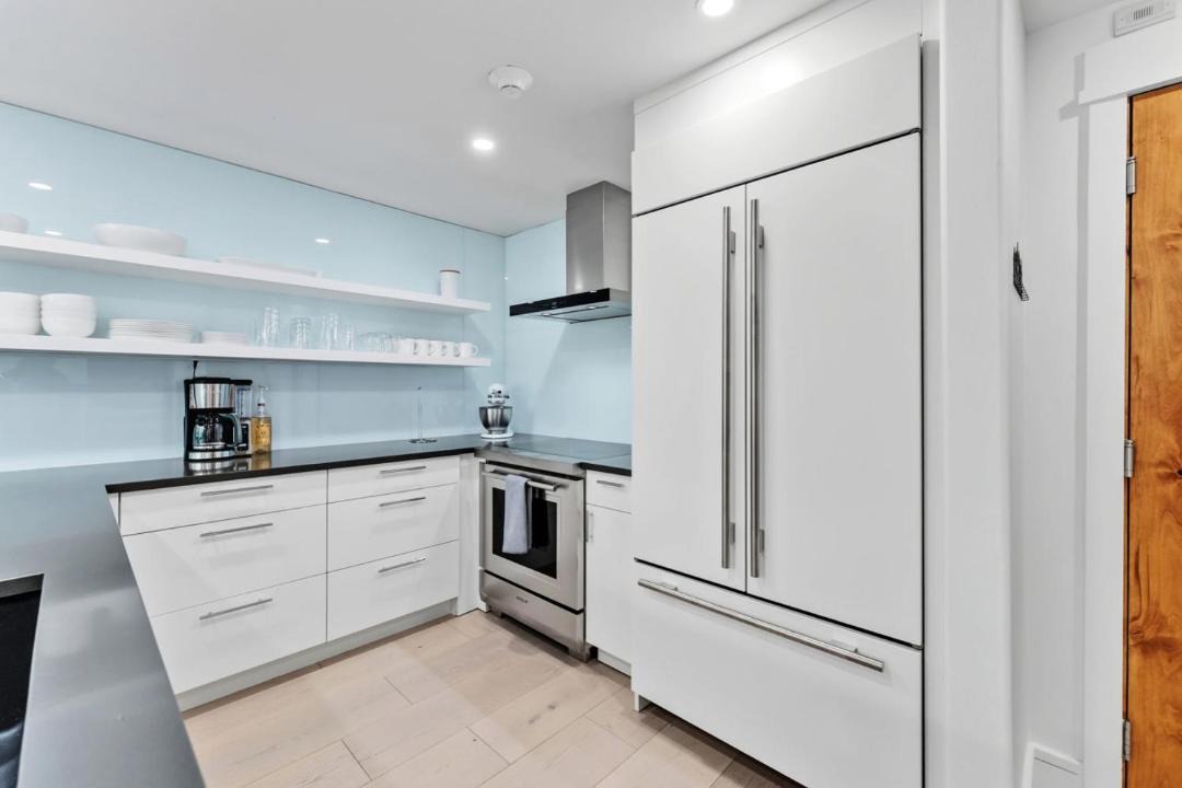 Photo of Kitchen in Edwards
