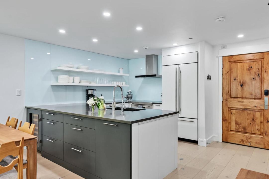 Photo of Kitchen in Edwards