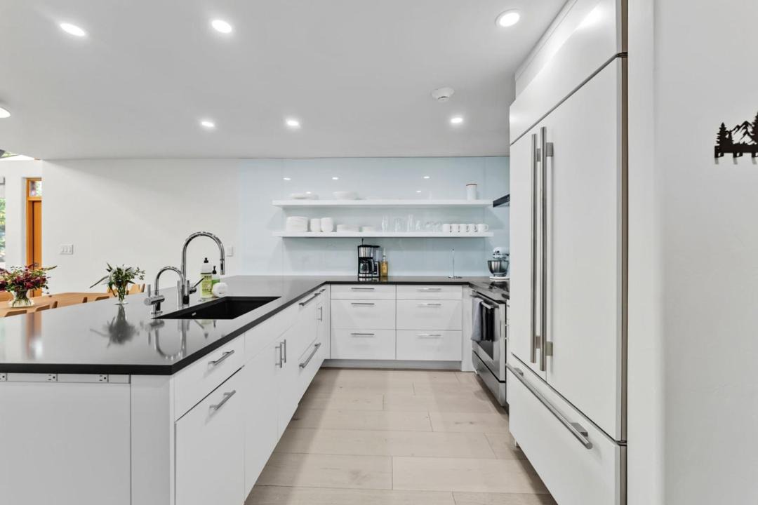 Photo of Kitchen in Edwards