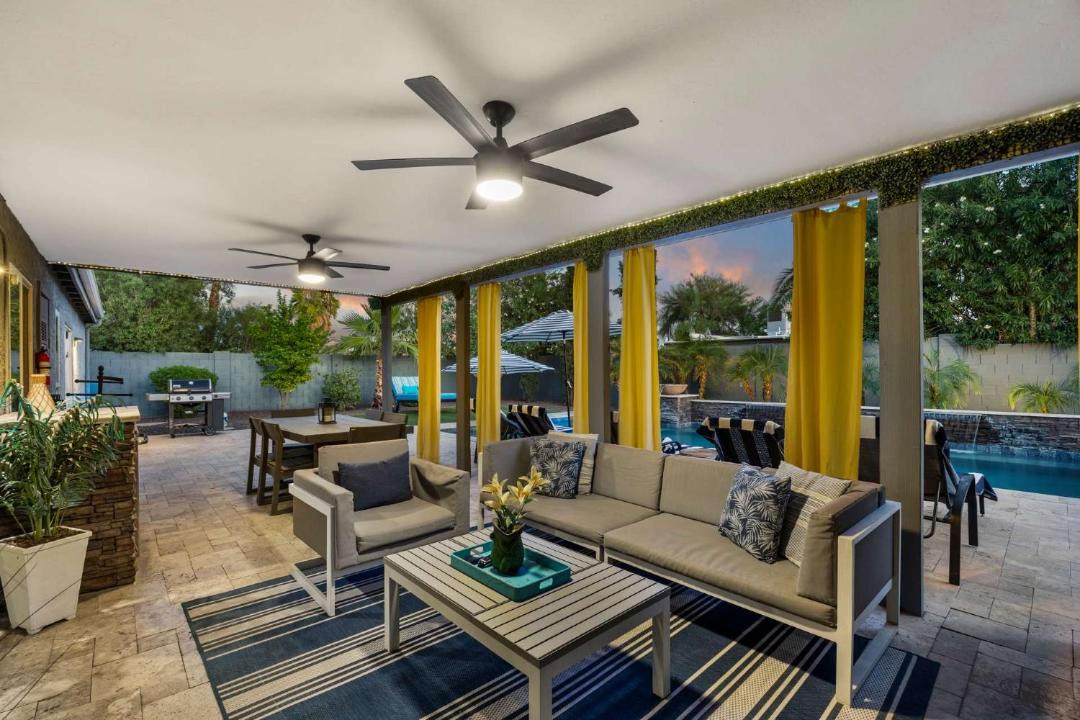 Photo of Patio Balcony in Raskin Estates