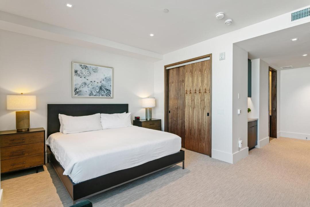 Photo of Bedroom in Empire Pass