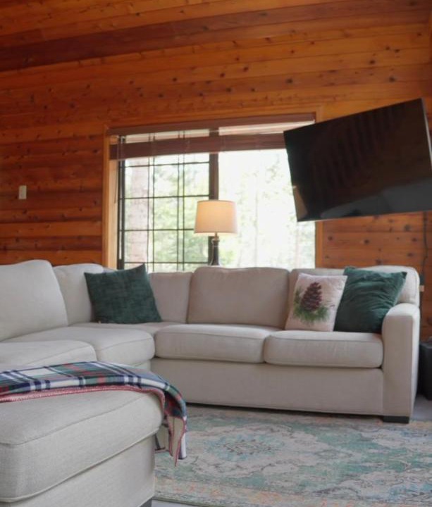 Photo of Livingroom in Ponderosa