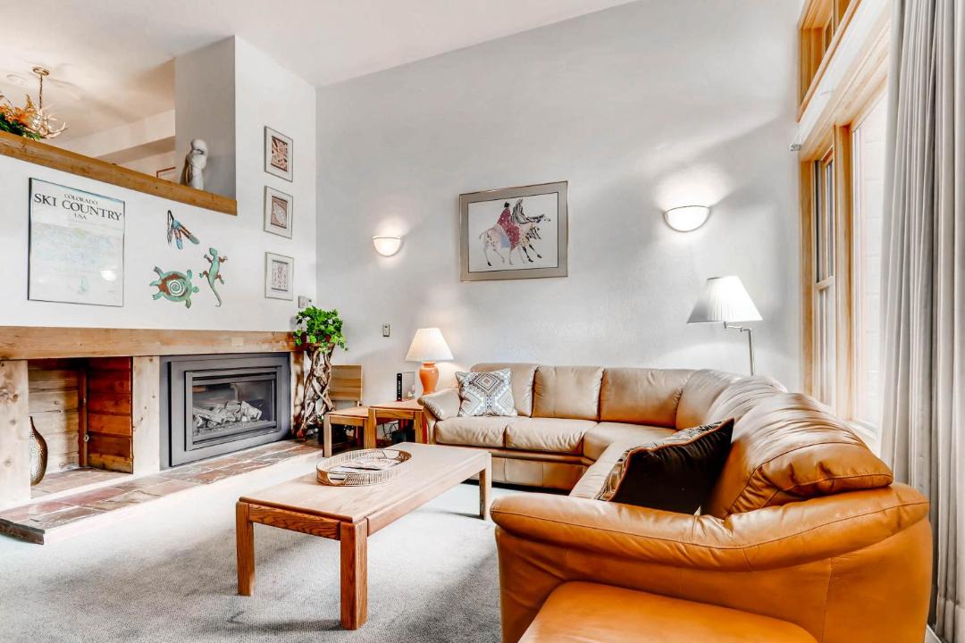 Photo of Livingroom in Four O'Clock
