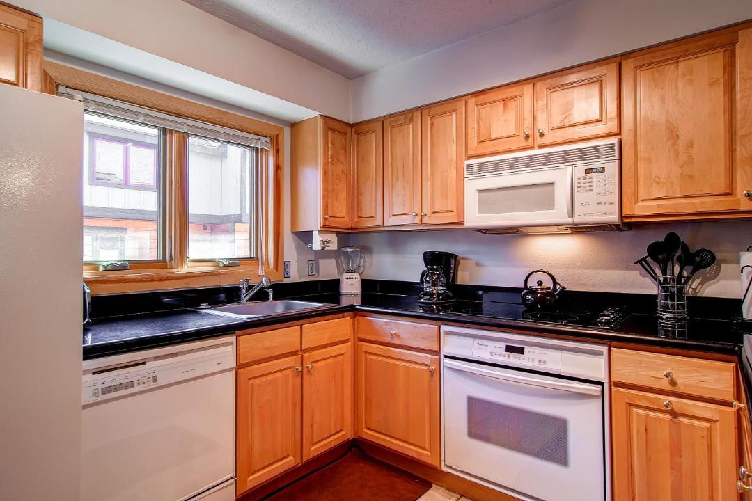 Photo of Kitchen in Four O'Clock