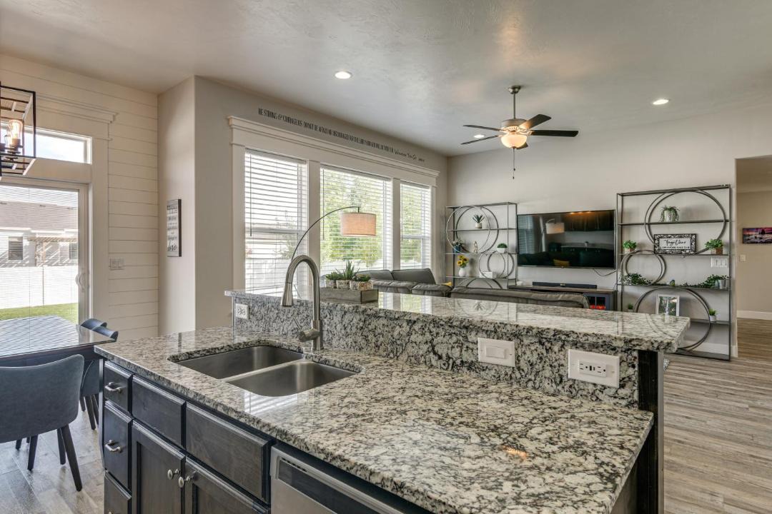 Photo of Kitchen in Iona