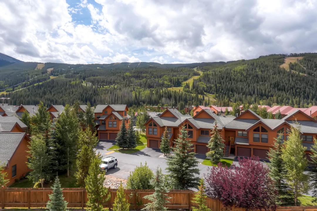 Photo of Others in Keystone