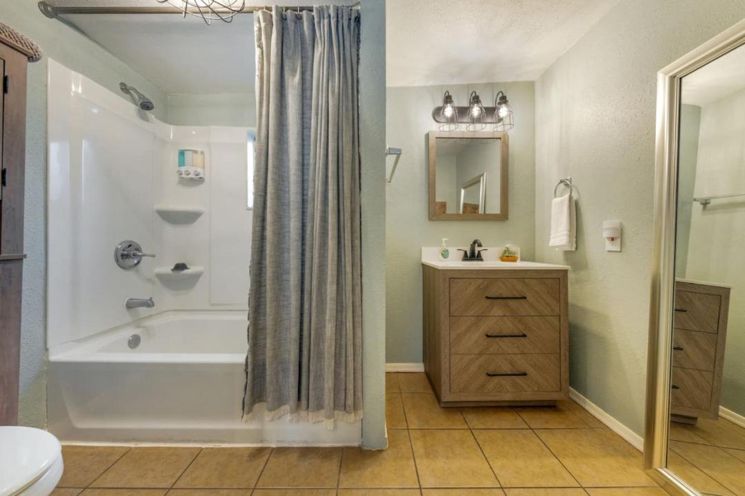 Photo of Bathroom in Hedrick Acres
