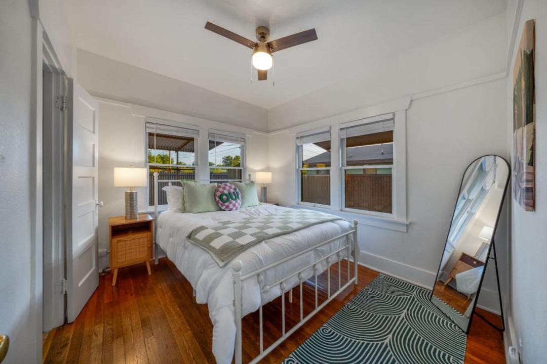 Photo of Bedroom in Feldman's