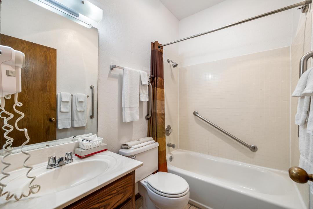 Photo of Bathroom in Pinetop