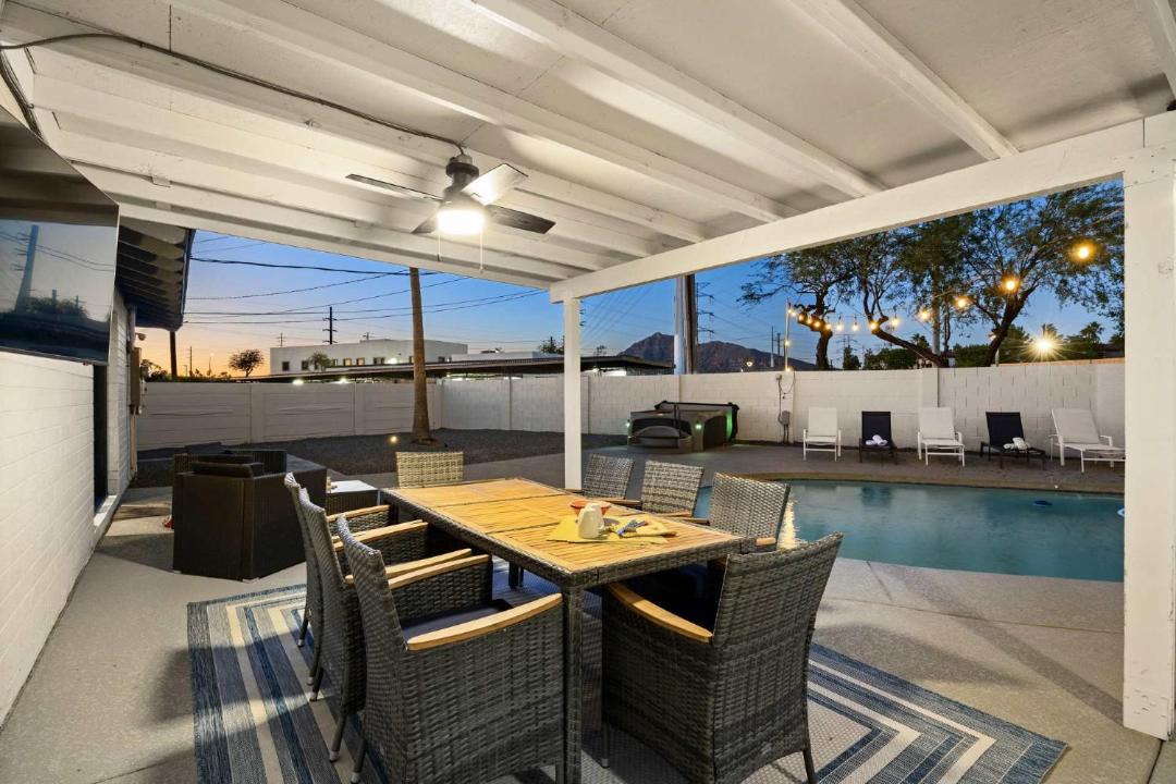 Photo of Patio Balcony in Hy-view