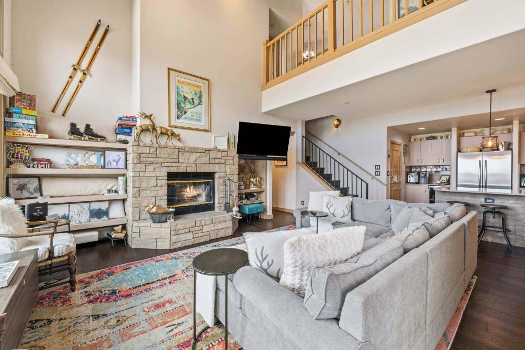 Photo of Livingroom in Highlands Townhomes