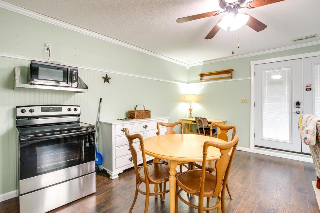 Photo of Kitchen in Nauvoo