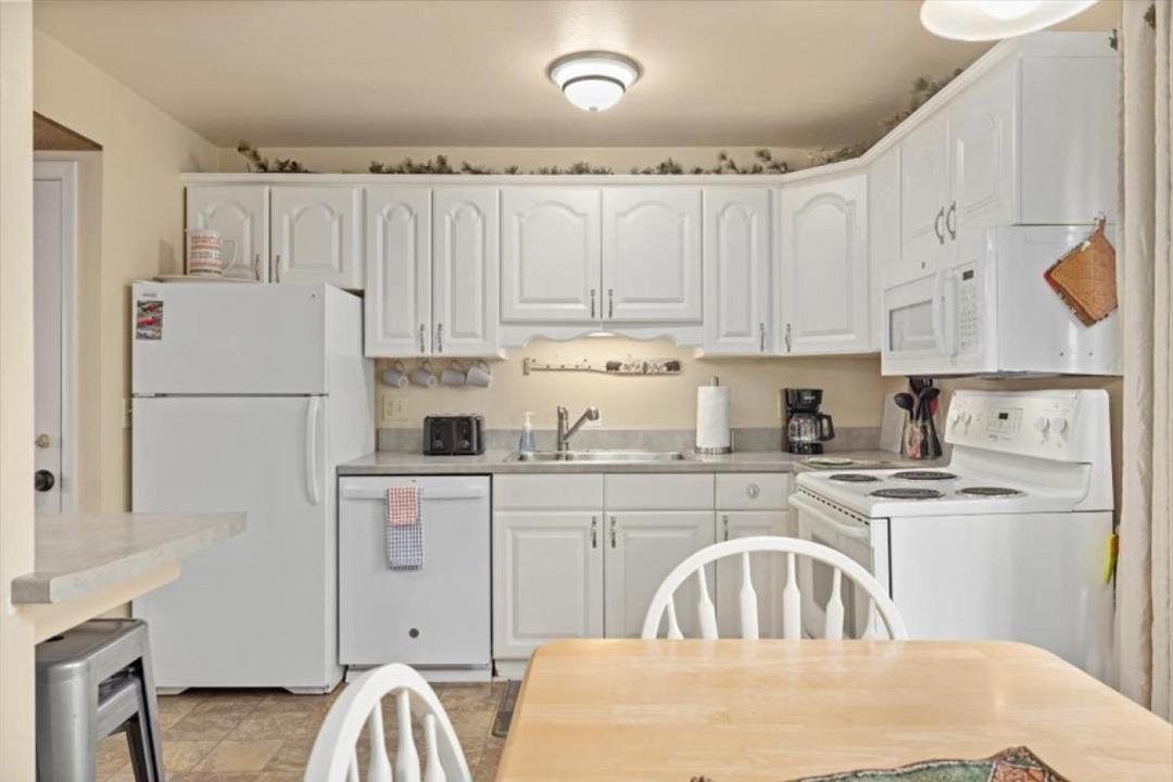 Photo of Kitchen in Red Lodge