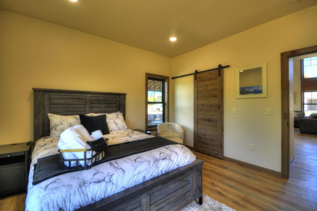 Photo of Bedroom in Red Lodge