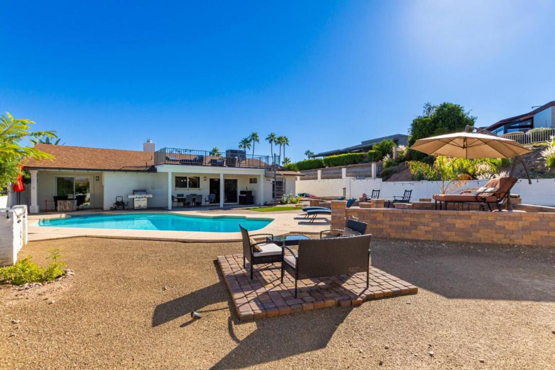 Photo of Others in Paradise Valley Village