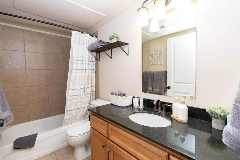 Photo of Bathroom in Lower Avenues