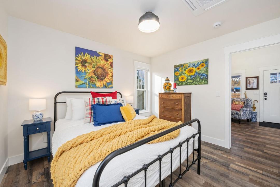 Photo of Bedroom in Moore