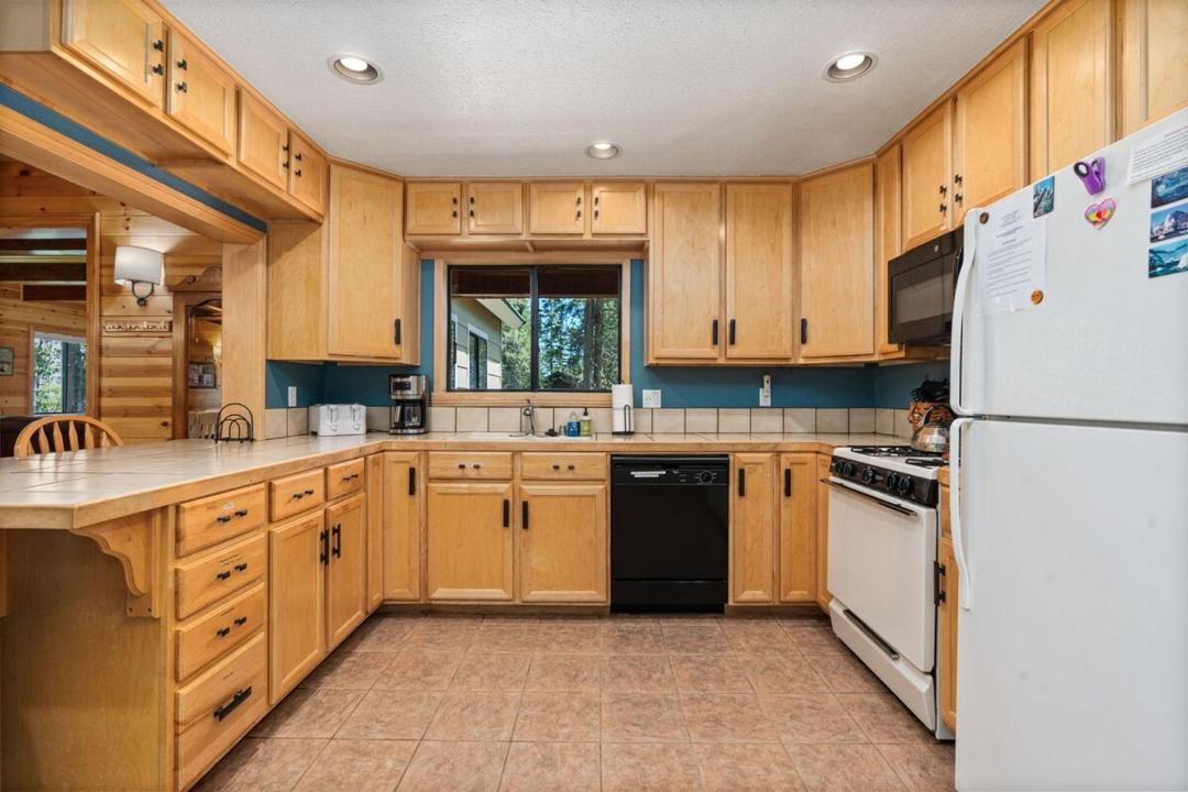 Photo of Kitchen in Big Creek