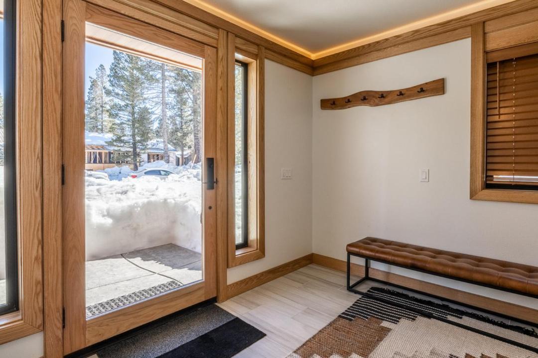 Photo of Others in Mammoth Lakes