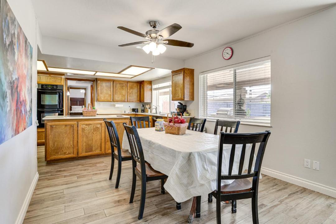 Photo of Kitchen in Paradise Valley Village