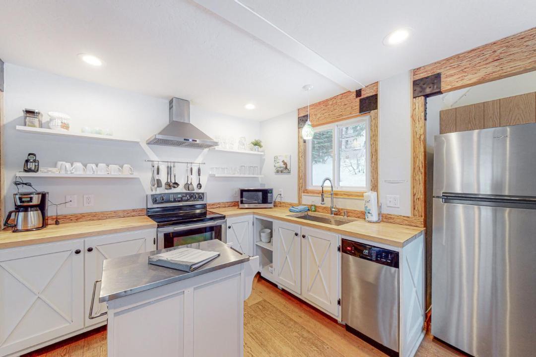 Photo of Kitchen in Yosemite West