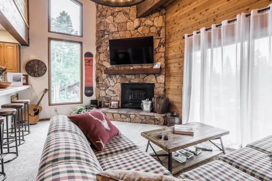 Photo of Others in Mammoth Lakes