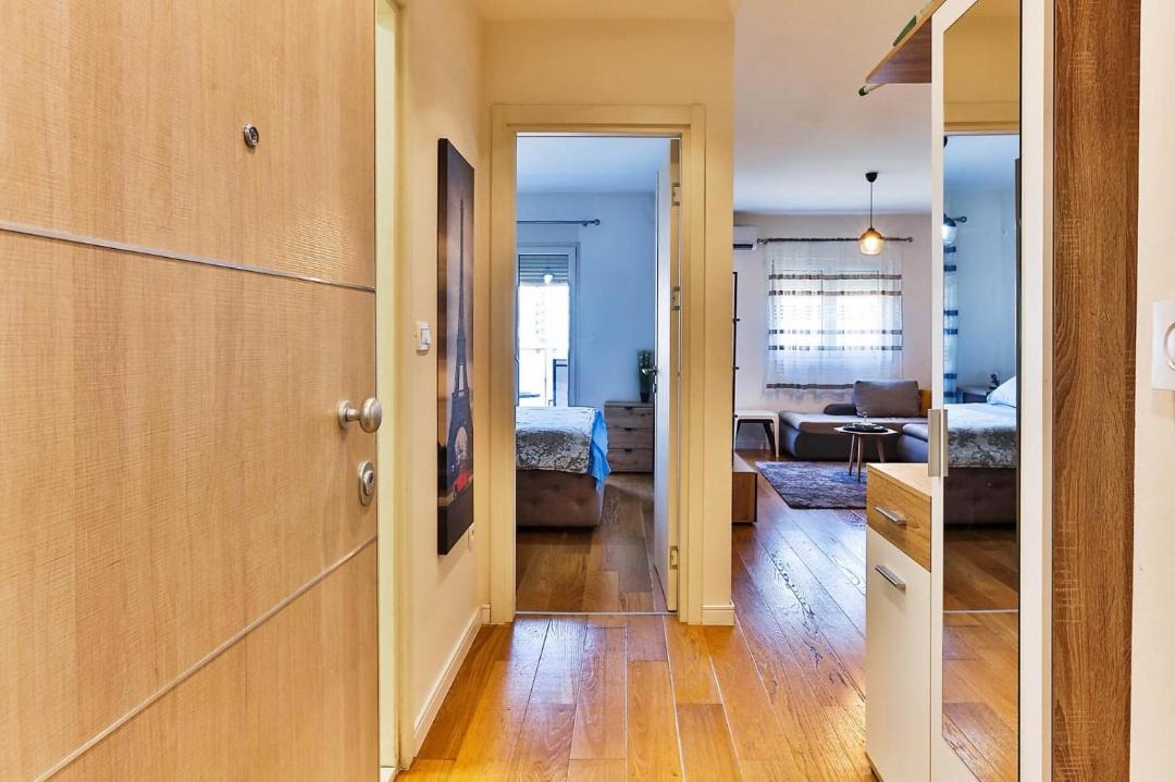 Photo of Others in Bar