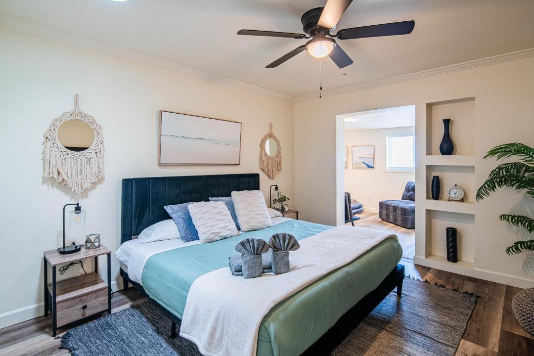 Photo of Bedroom in Scottsdale Estates Nine