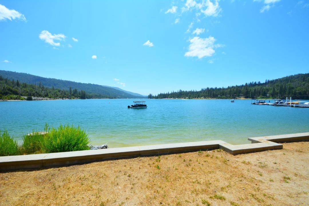 Photo of Others in Bass Lake