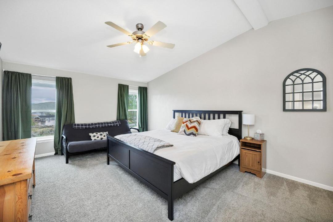 Photo of Bedroom in Sweetwater