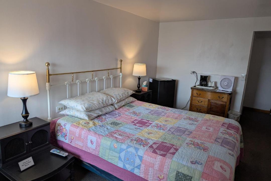 Photo of Bedroom in Lakeside