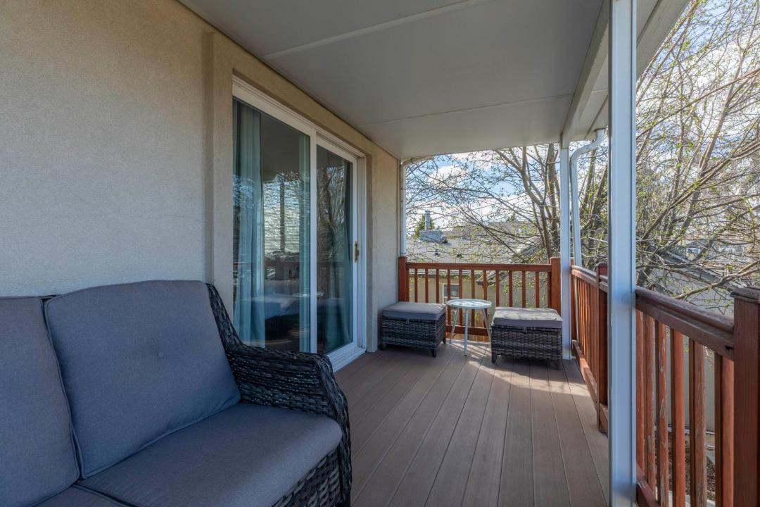 Photo of Patio Balcony in Washington Virginia Vale