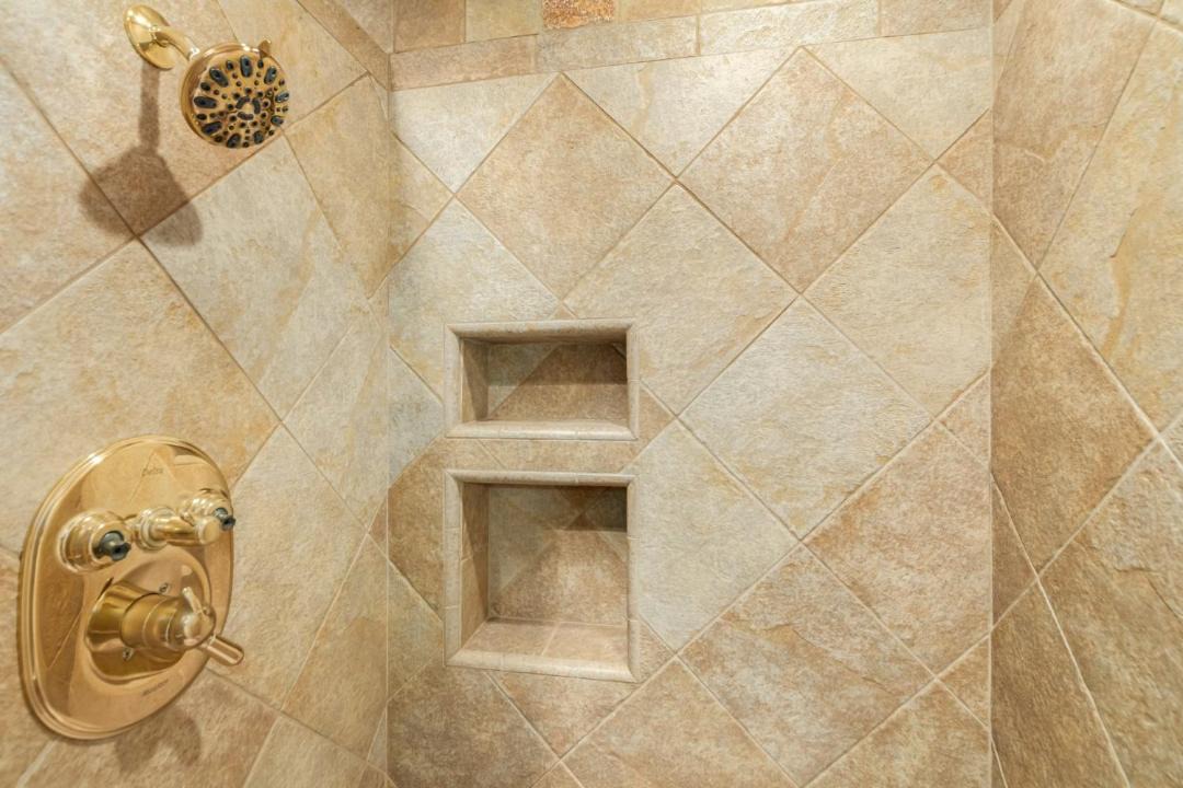 Photo of Bathroom in Cottonwood