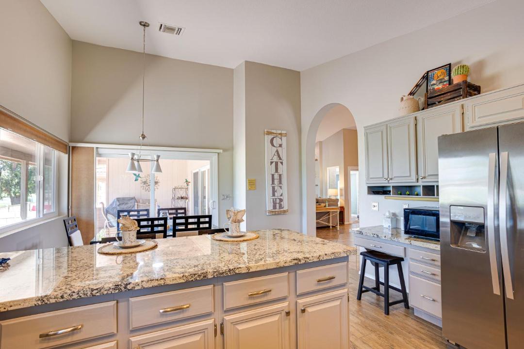 Photo of Kitchen in Cottonwood