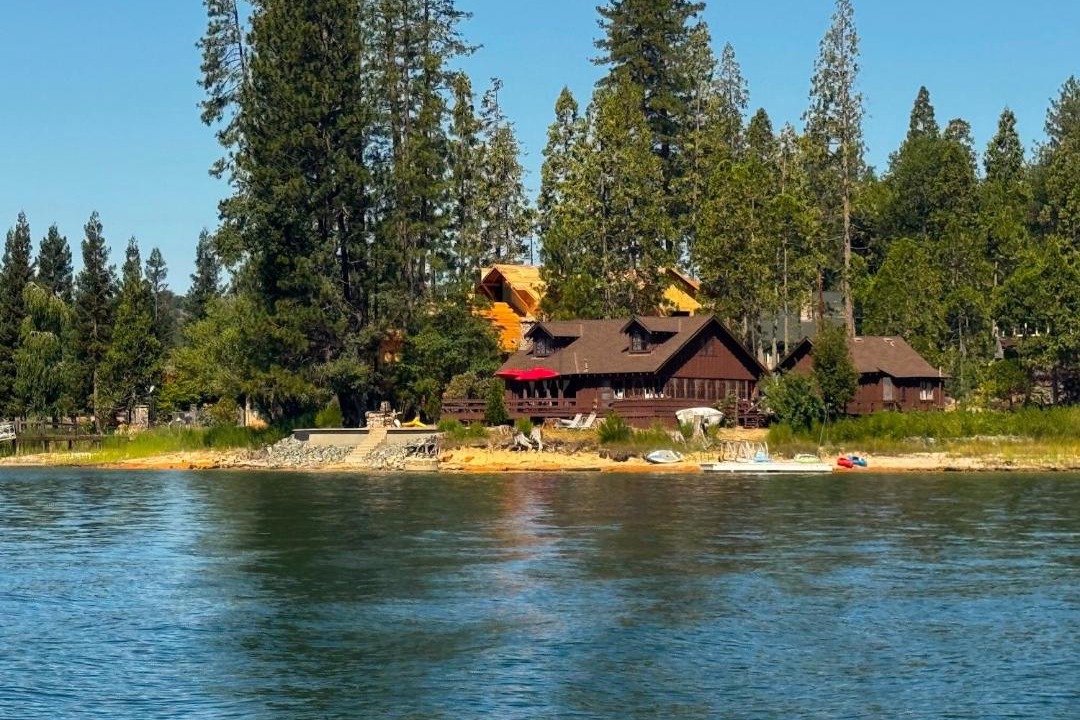 Photo of Others in Bass Lake