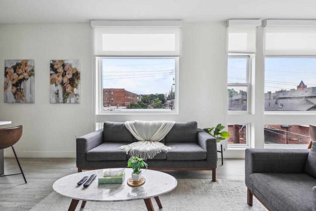 Photo of Livingroom in Highland