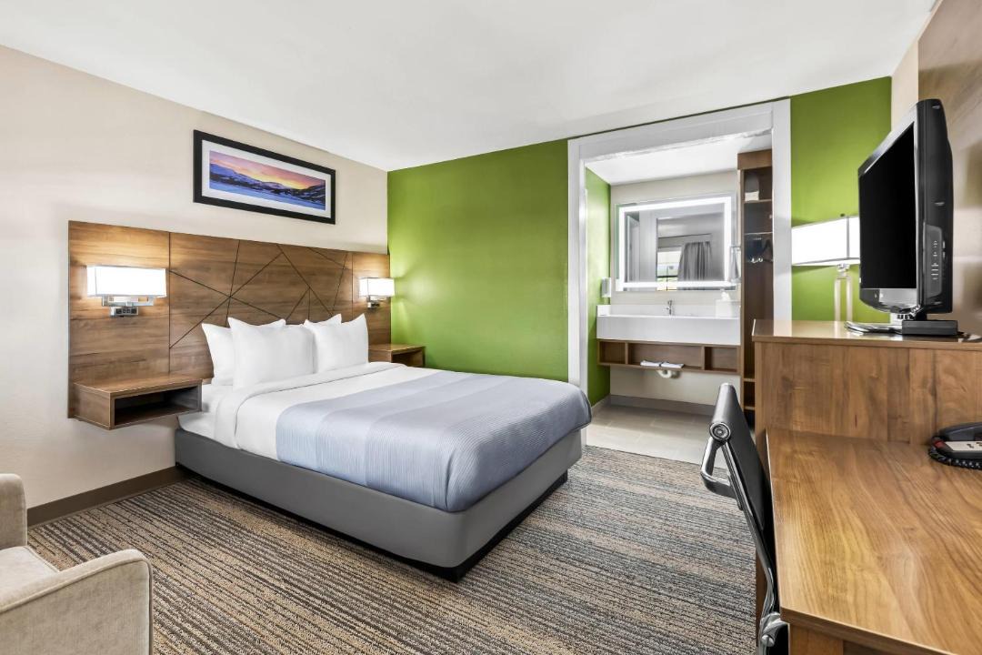 Photo of Bedroom in Baker City