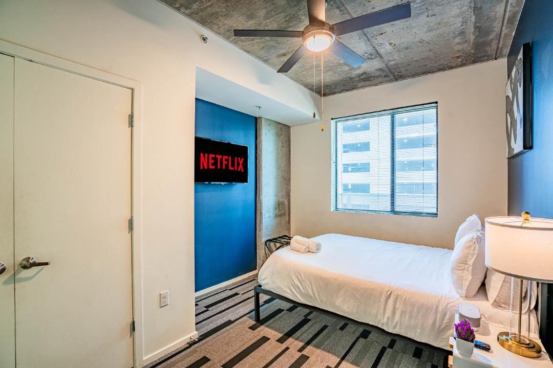 Photo of Bedroom in Evans Churchill