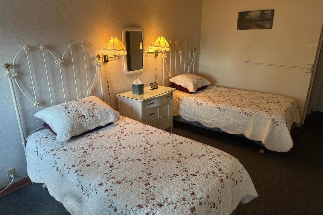 Photo of Bedroom in Lakeside