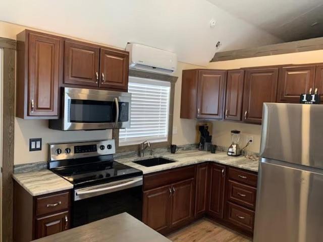 Photo of Kitchen in Hurricane