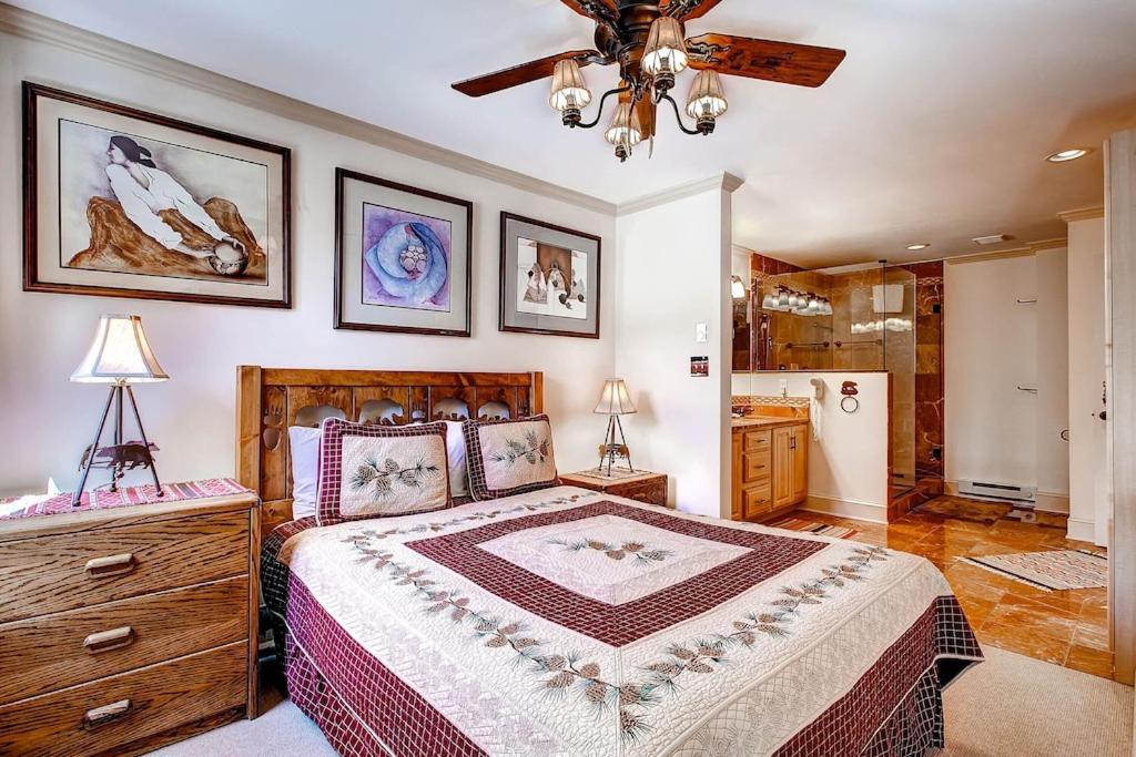 Photo of Bedroom in Breckenridge