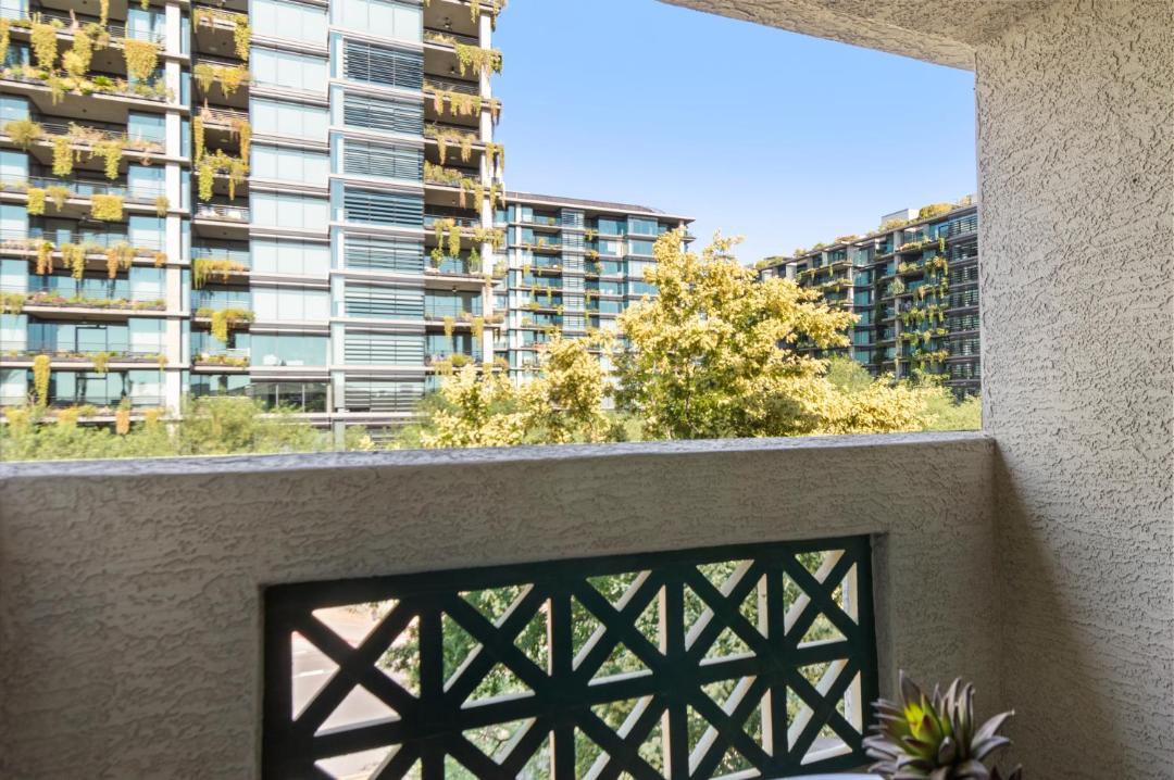 Photo of Patio Balcony in Central Scottsdale