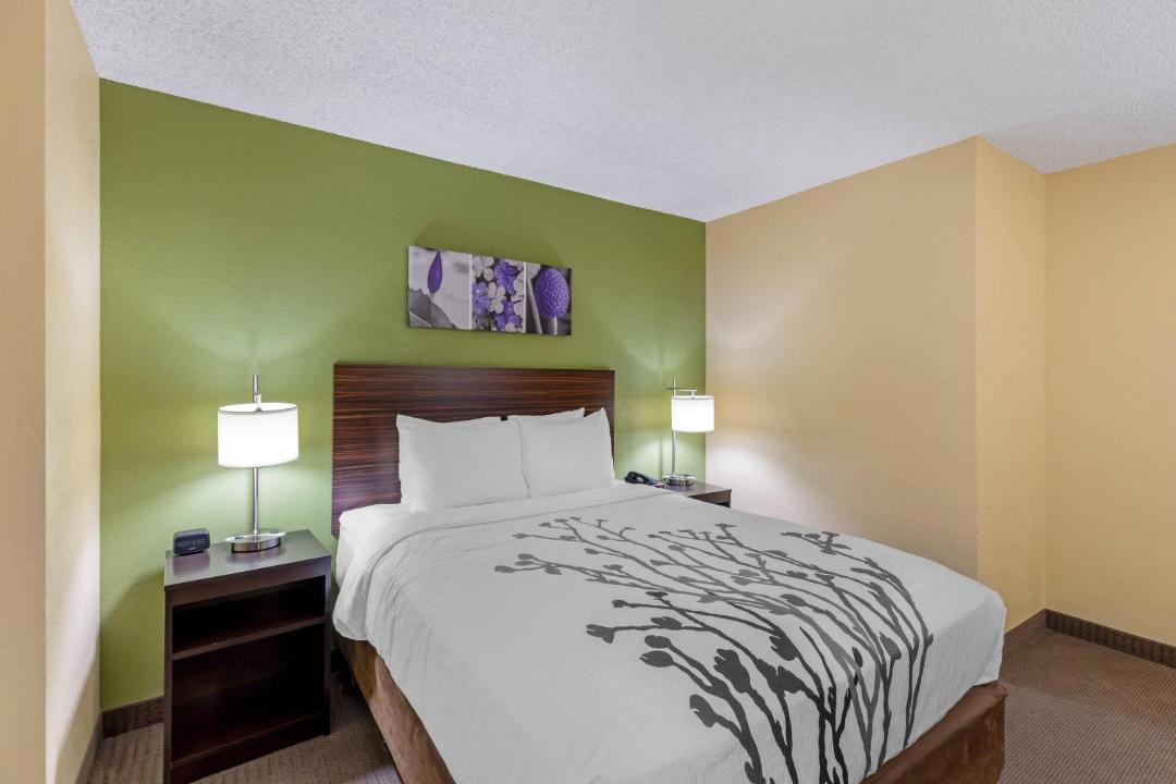Photo of Bedroom in Greenwood Village