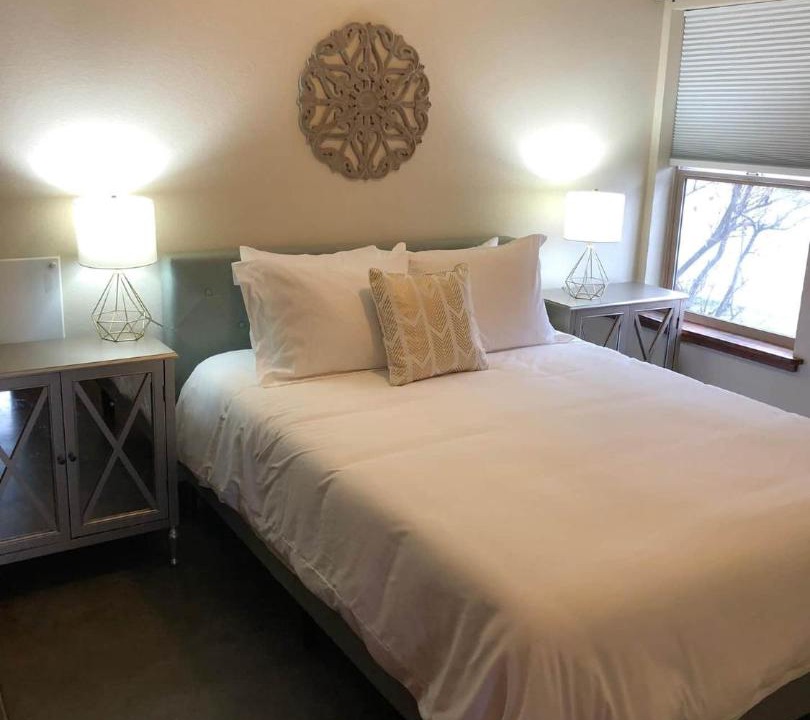 Photo of Bedroom in River Road