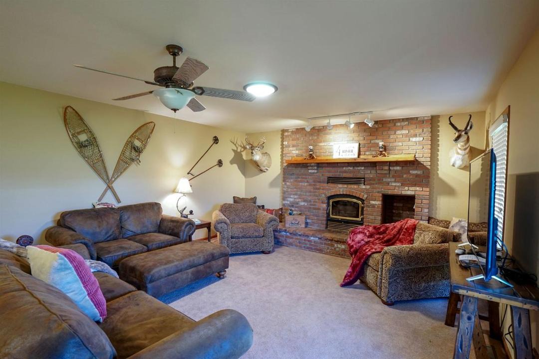Photo of Livingroom in Cameron