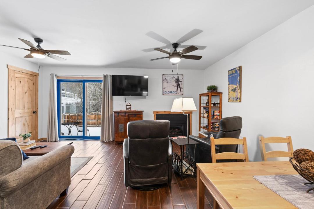 Photo of Others in Mountain House