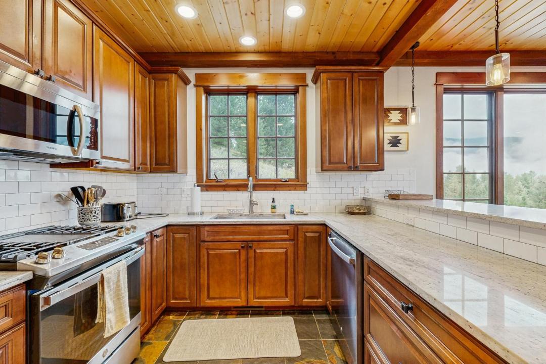 Photo of Kitchen in Big Sky