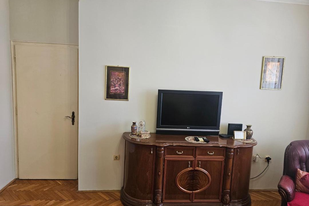 Photo of Livingroom in Downtown